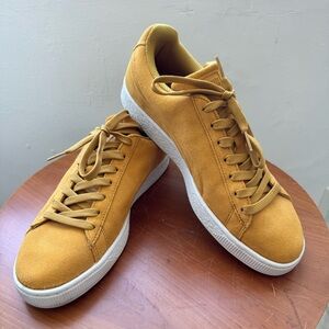 Puma Suede Yellow Men Leather Suede Sneakers with Minimalist Design, Size 10